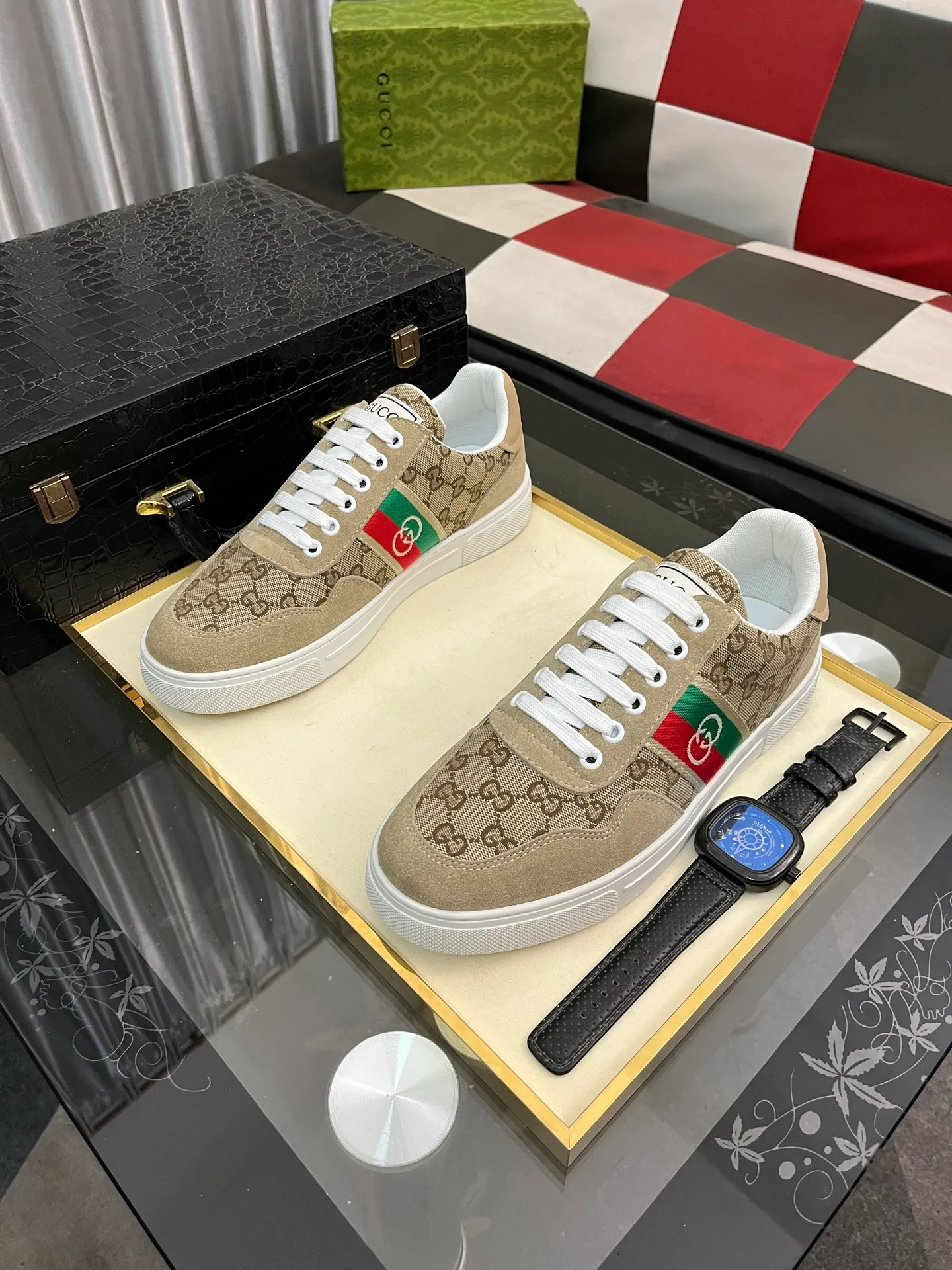 Men's shoes 💰440⌚️⌚️ (GUCCI) Men's casual shoes from Gucci's official website, the same style, the upper is made of cowhide with imported new brand elements Gucci, showing a good atmosphere, simple design, super versatile, 🐑 leather lining, air-cushion rubber outsole, size 38-443️⃣ colors available